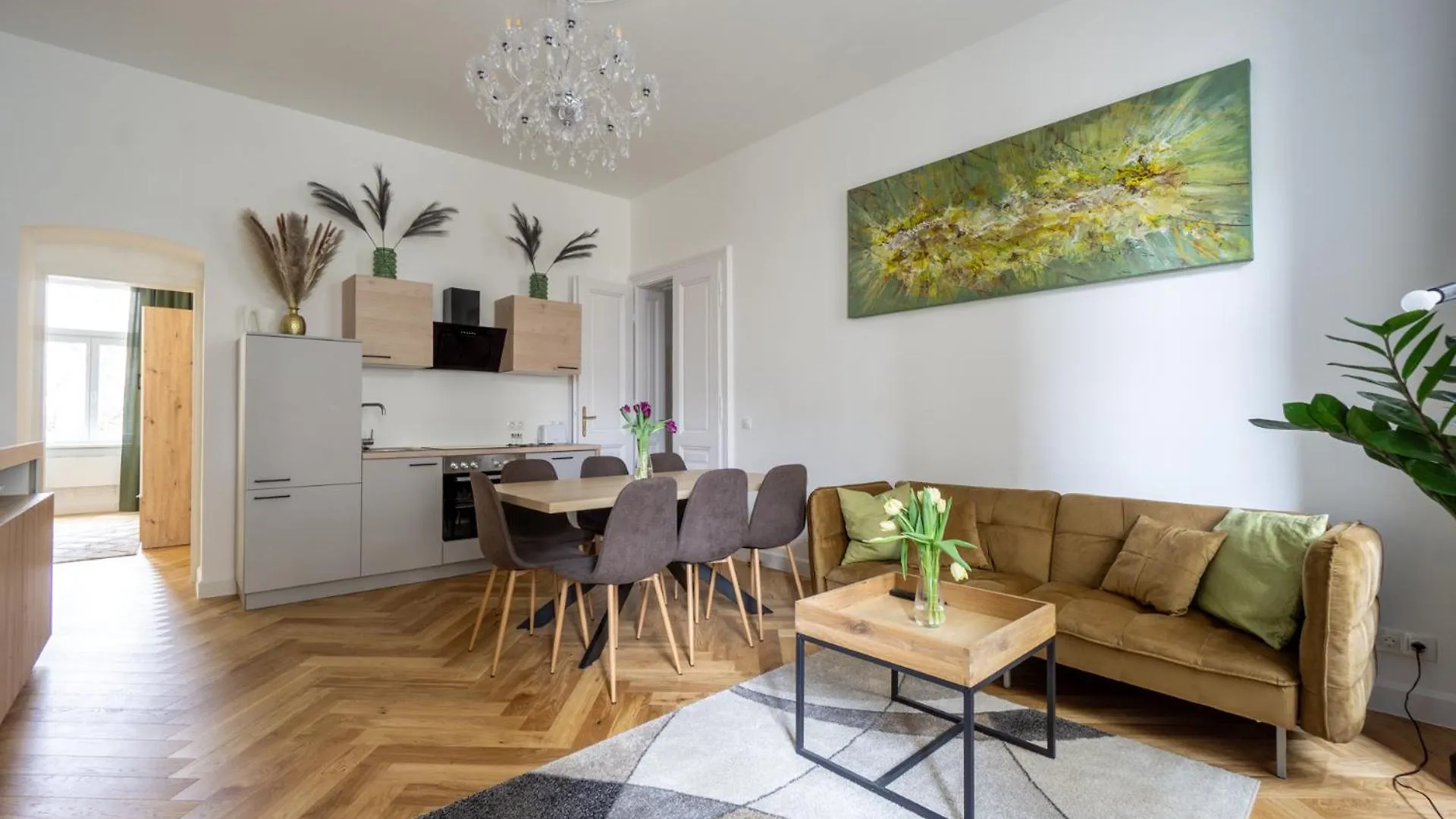 Central Elegant Heritage Apartment With Modern Comfort Vienna