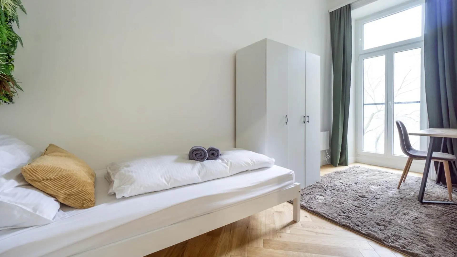 Central Elegant Heritage Apartment With Modern Comfort Vienna Austria